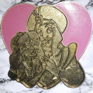 Vintage Aladdin Pin